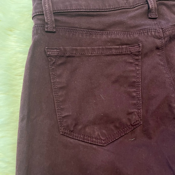 J Brand Womens Super Skinny Size:27 Deep Mulberry Jeans Stretch Faded Mid Rise - Picture 2 of 7